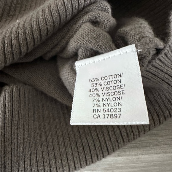 Banana Republic | Women’s Taupe Crocheted Accented Knit Cardigan | Size S - Picture 6 of 9